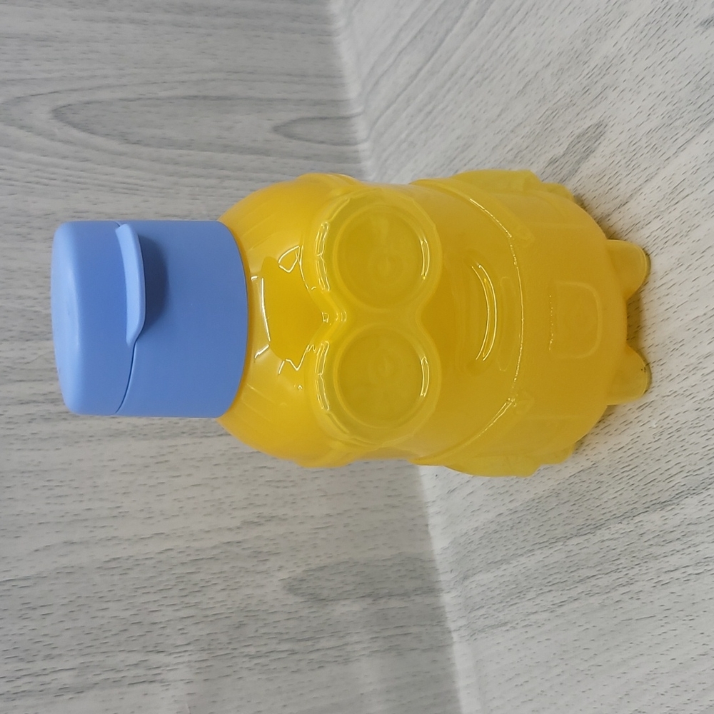 Tupperware Minions Water 350ML  Bottle New